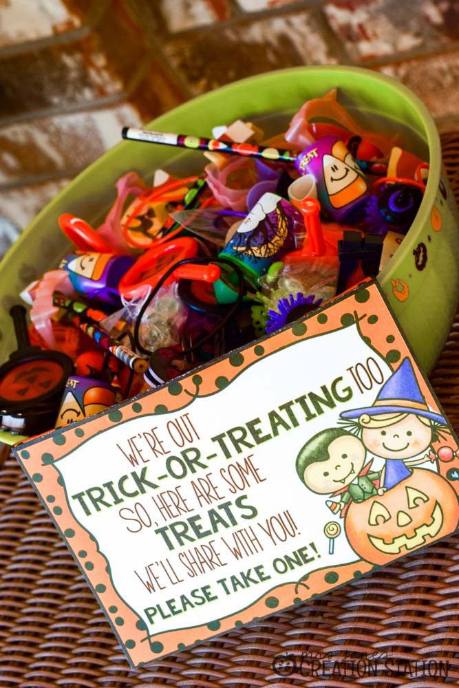 Candy Free Halloween with a Free Halloween Printable -MJCS